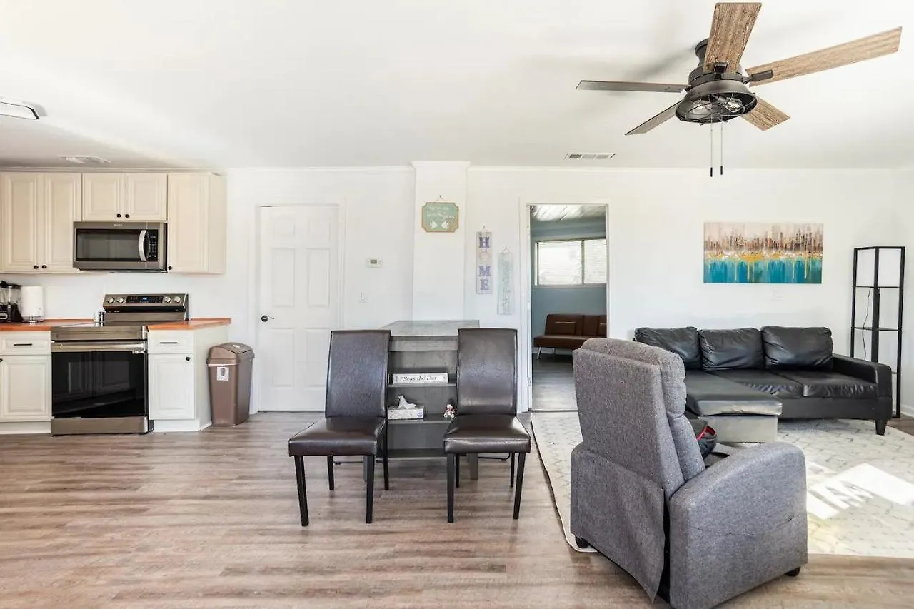 Peaceful Lydia Hide-O-Way - Unwind Near Beach, Breakfast, Spa & Go-Karts! Panama City Beach 0*,  United States